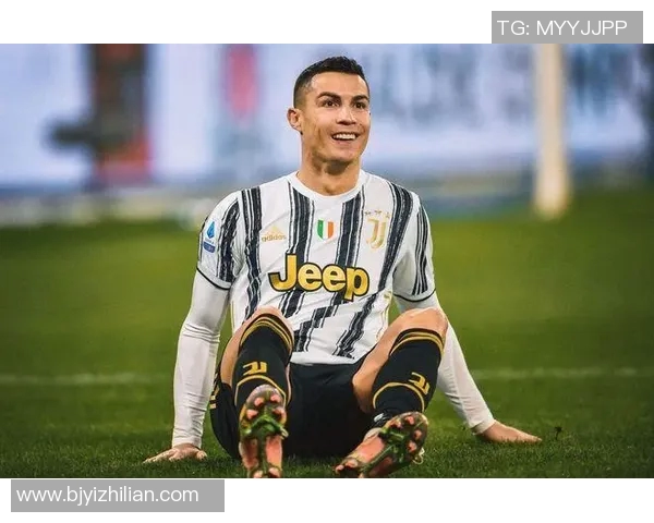 足坛巨星的荣耀与挑战:从绿茵场上的辉煌到人生的蜕变之路 足坛巨星的荣耀与挑战:从绿茵场上的辉煌到人生的蜕变之路