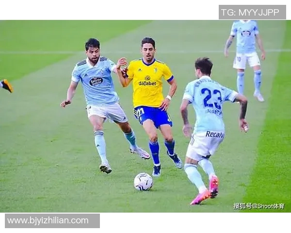 西甲圣诞赛程密集期战术调整及球员状态研究